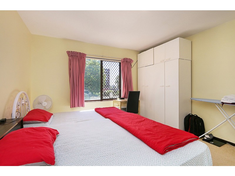 2/76-78 King George Street, Victoria Park WA 6100