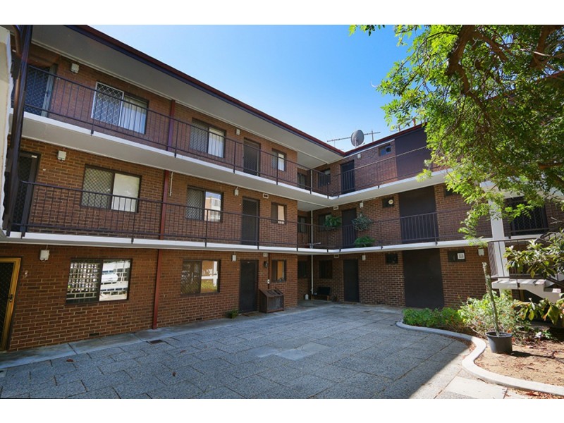 2/76-78 King George Street, Victoria Park WA 6100