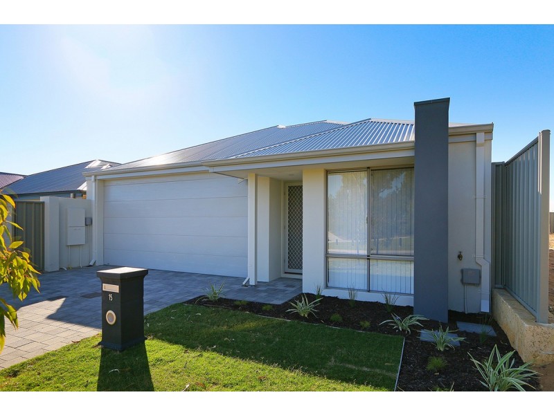 15 Heywood Road, Wellard WA 6170