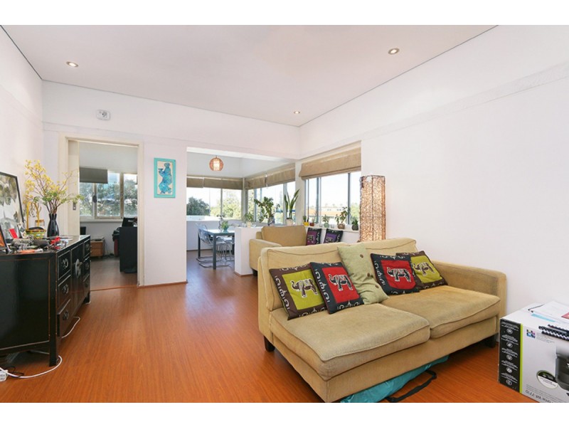 14/114 Terrace Road, Perth WA 6000