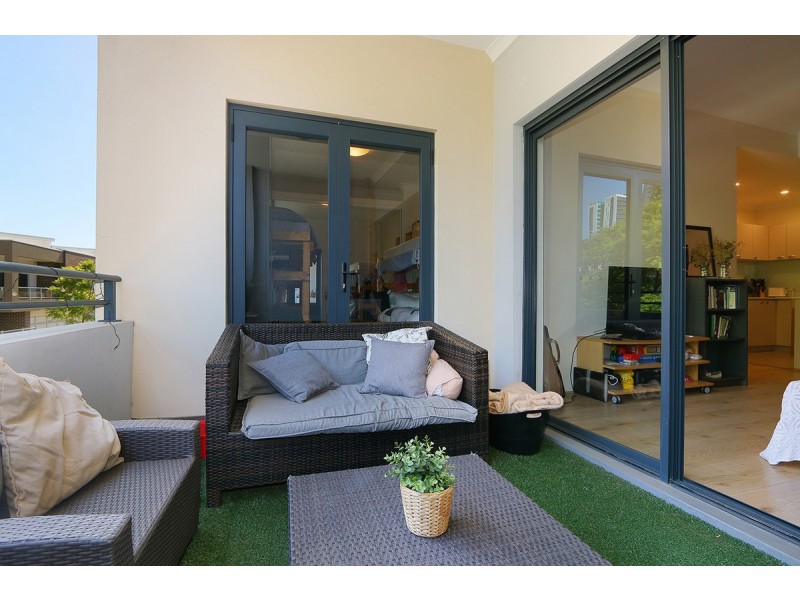 3/2 Pisconeri Street, Perth WA 6000