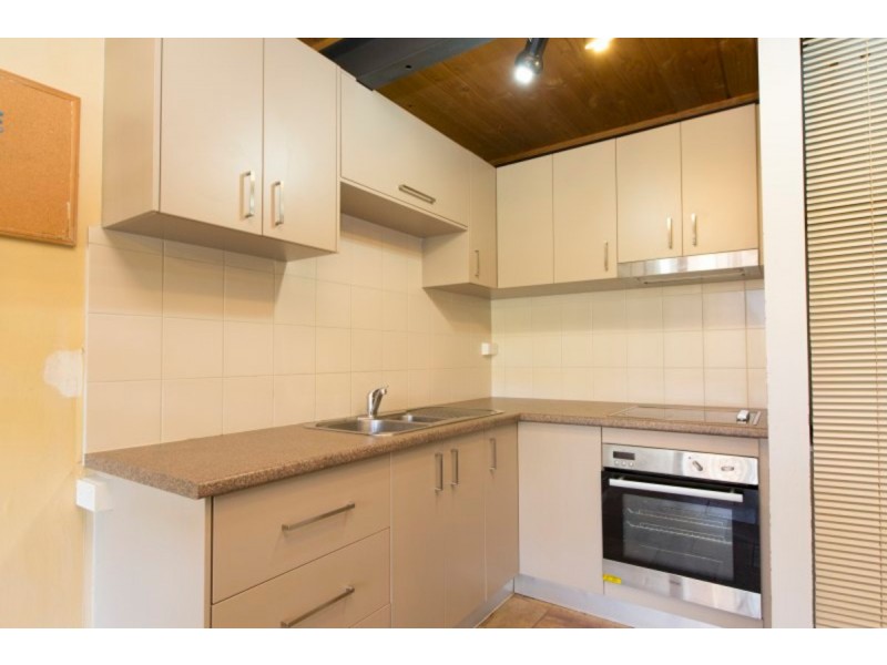 12/3 Greenway Street, Perth WA 6000