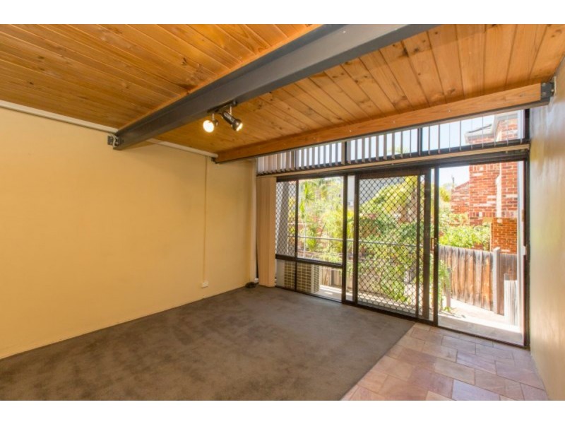 12/3 Greenway Street, Perth WA 6000