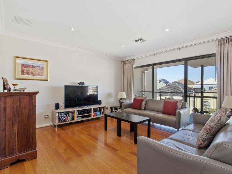 7/39 Tully Road, East Perth WA 6004