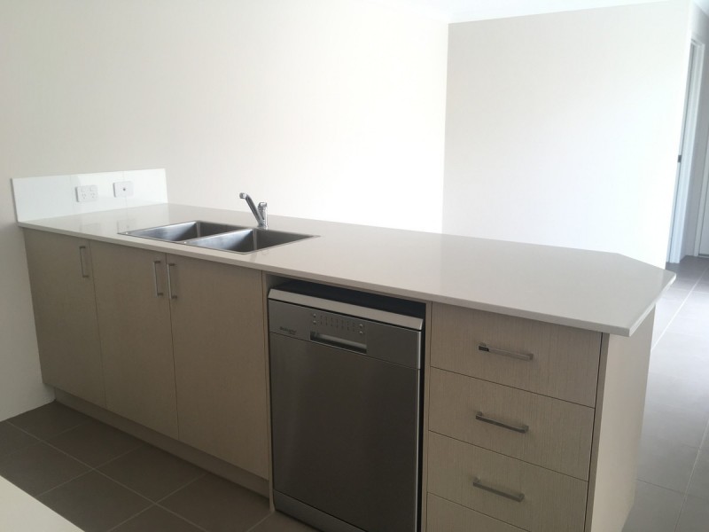 8 Buncrana View, Southern River WA 6110