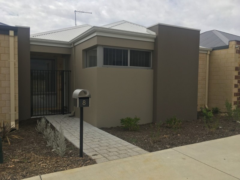 8 Buncrana View, Southern River WA 6110