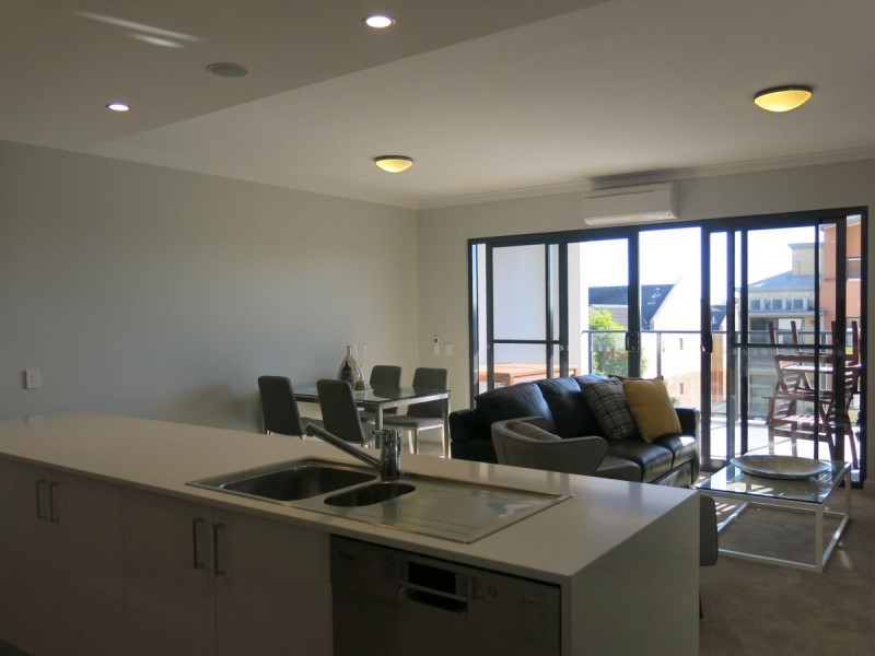 24/33 Bronte Street, East Perth WA 6004