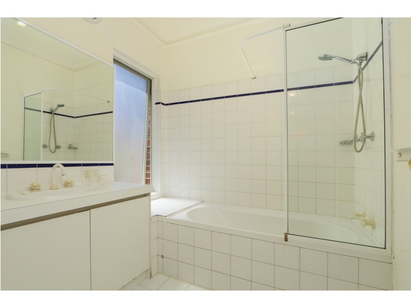 16/102 Goderich Street, East Perth WA 6004