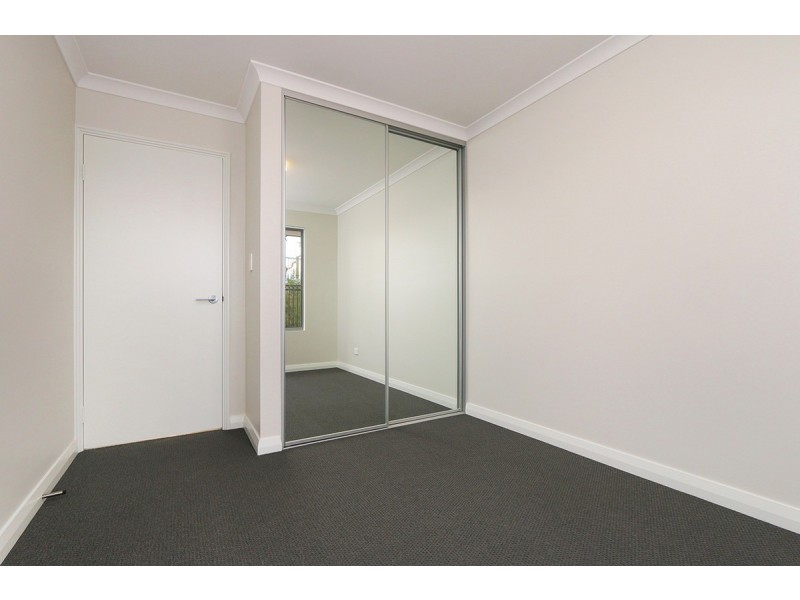 16 Selsey Lane, Wellard WA 6170