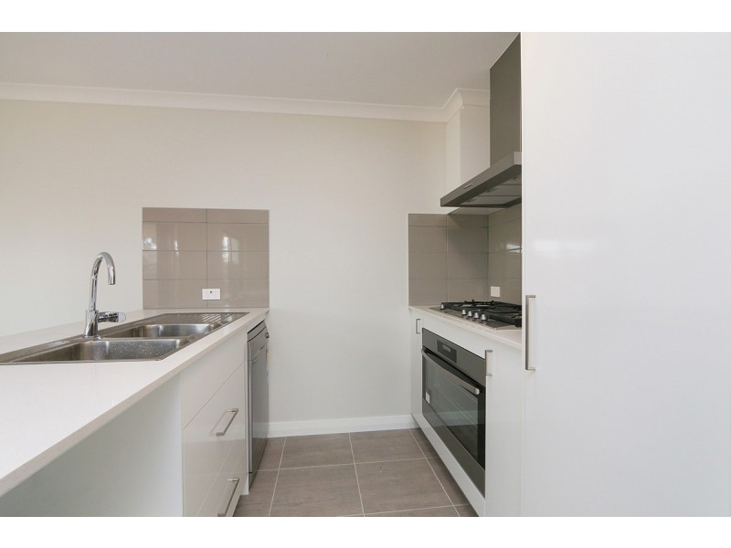 16 Selsey Lane, Wellard WA 6170