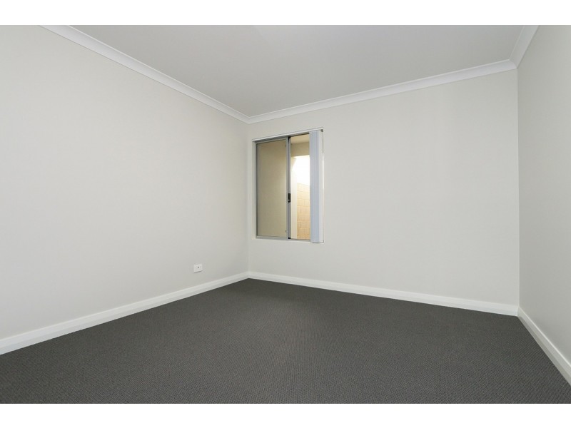 16 Selsey Lane, Wellard WA 6170