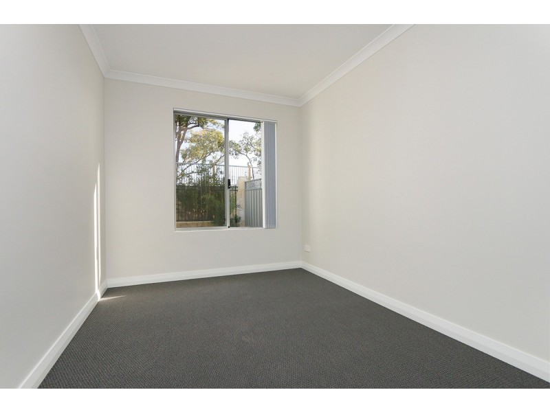 16 Selsey Lane, Wellard WA 6170