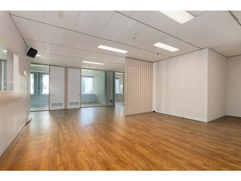 18/68 St Georges Terrace, Perth WA 6000