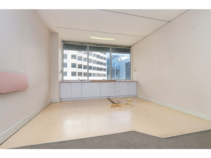 18/68 St Georges Terrace, Perth WA 6000