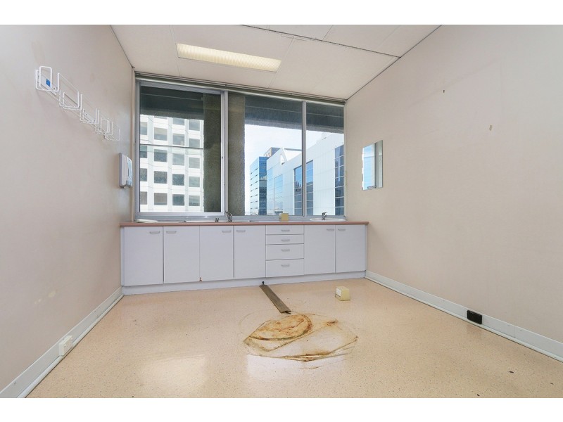 18/68 St Georges Terrace, Perth WA 6000