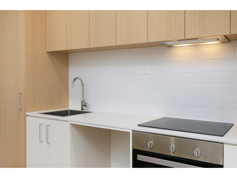 101/22 Hendra Street, Cloverdale WA 6105