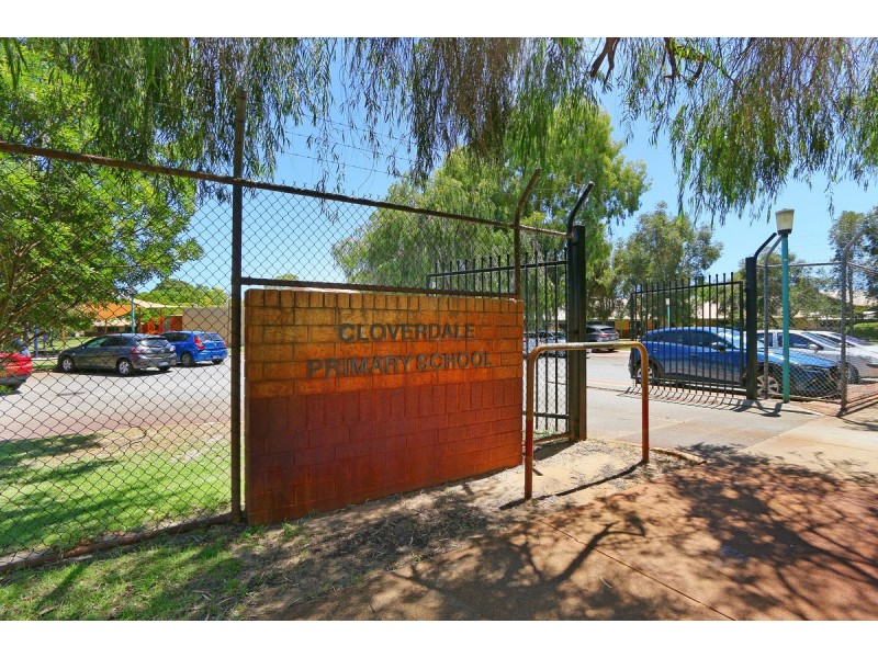 101/22 Hendra Street, Cloverdale WA 6105