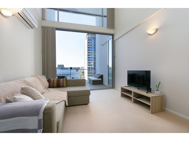 70/151 Adelaide Terrace, East Perth WA 6004