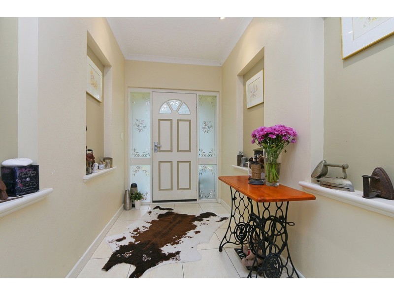 45 Kenby Chase, Wandi WA 6167
