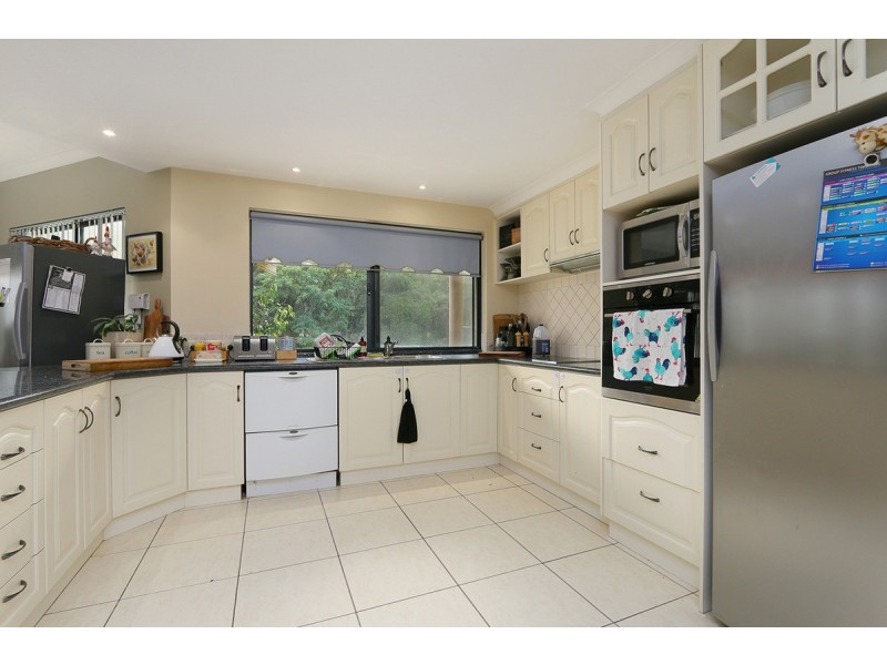 45 Kenby Chase, Wandi WA 6167