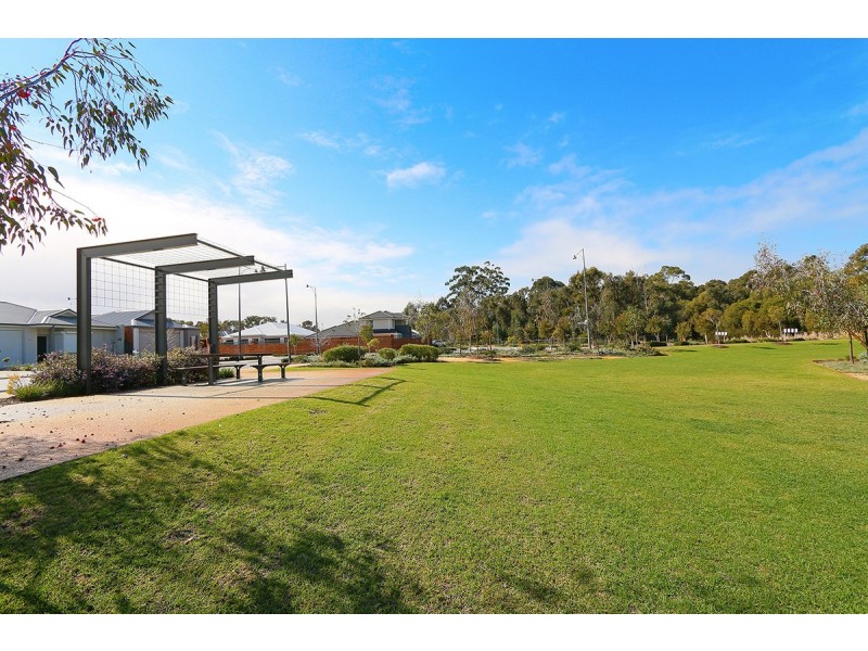 45 Kenby Chase, Wandi WA 6167