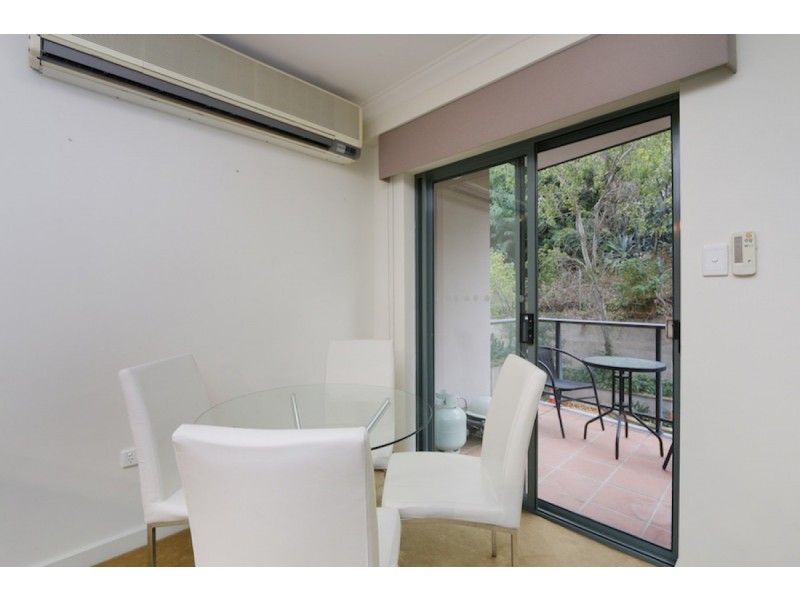 45/118 Mounts Bay Road, Perth WA 6000