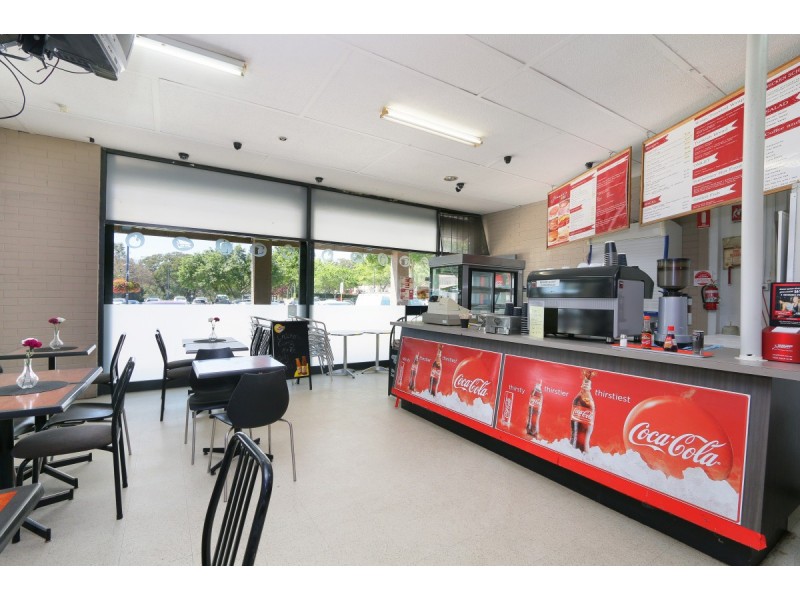 2/2209 Albany Highway, Gosnells WA 6110