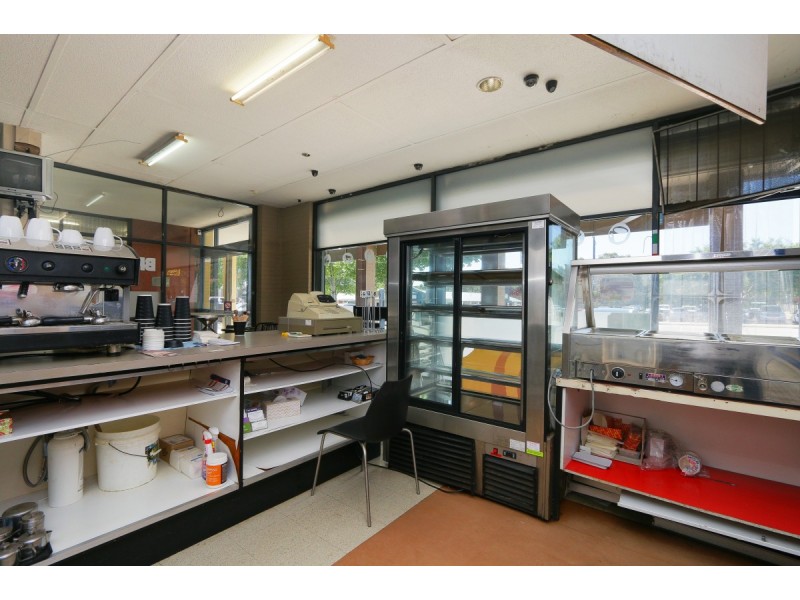 2/2209 Albany Highway, Gosnells WA 6110