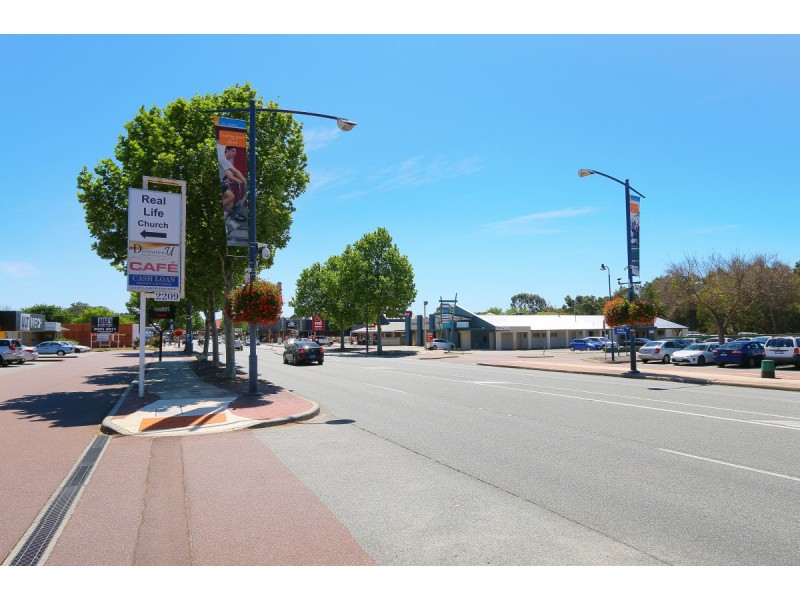 2/2209 Albany Highway, Gosnells WA 6110