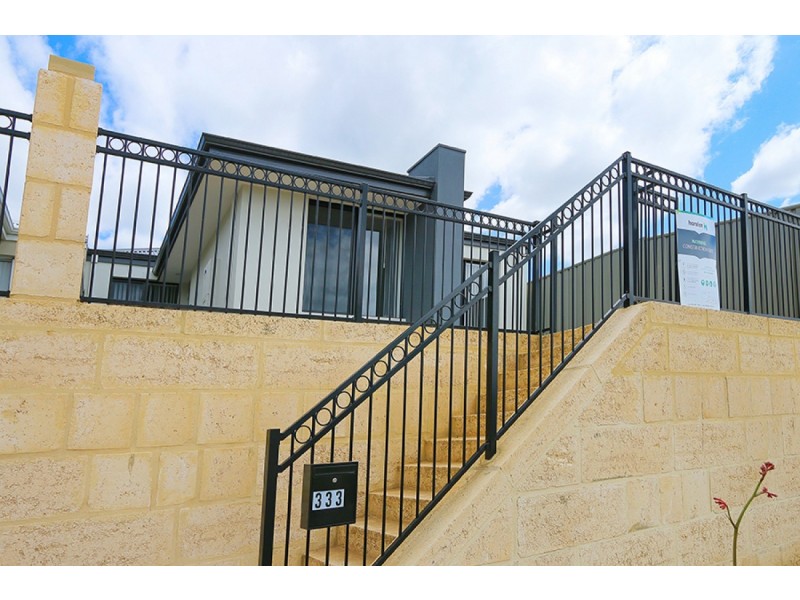 333A Lambeth Circle, Wellard WA 6170