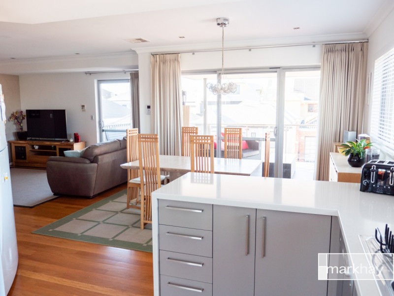 8/39 Tully Road, East Perth WA 6004