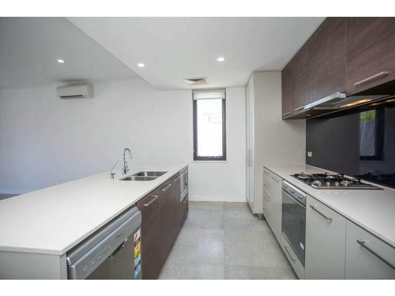 9 Charnley Gardens, Burswood WA 6100