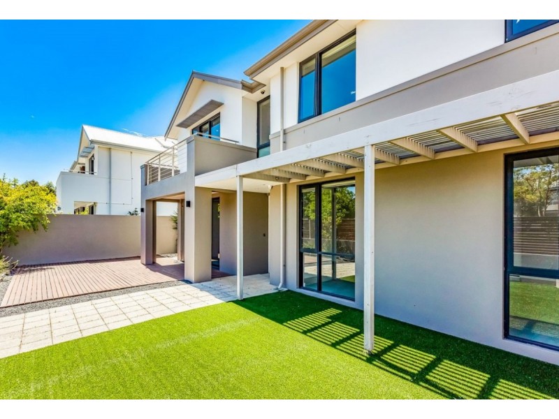 9 Charnley Gardens, Burswood WA 6100