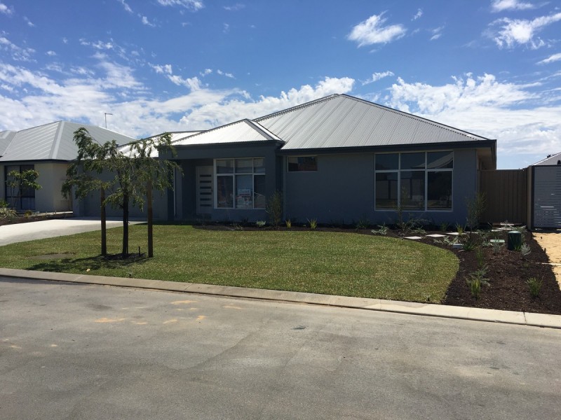 14 Enigma Road, Southern River WA 6110