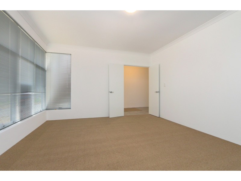 14 Enigma Road, Southern River WA 6110