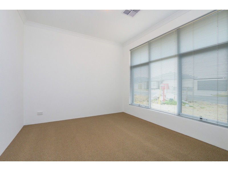 14 Enigma Road, Southern River WA 6110