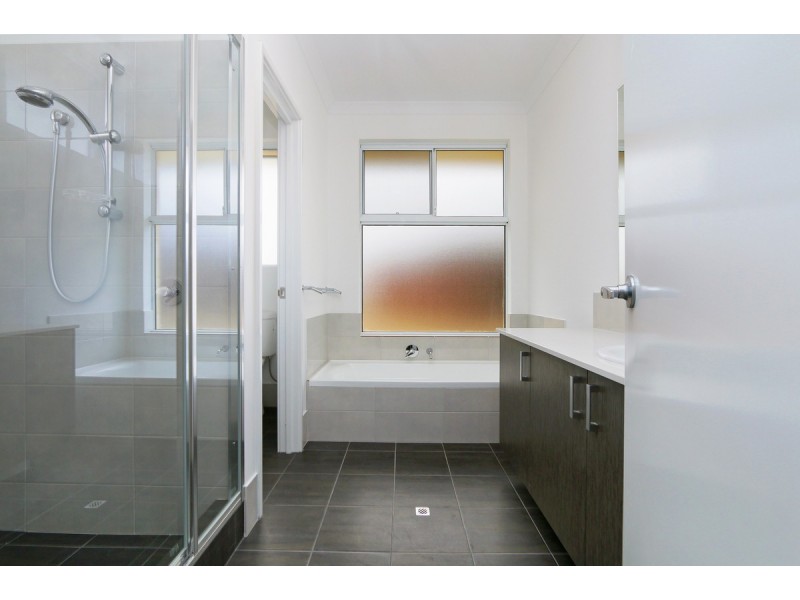 14 Enigma Road, Southern River WA 6110