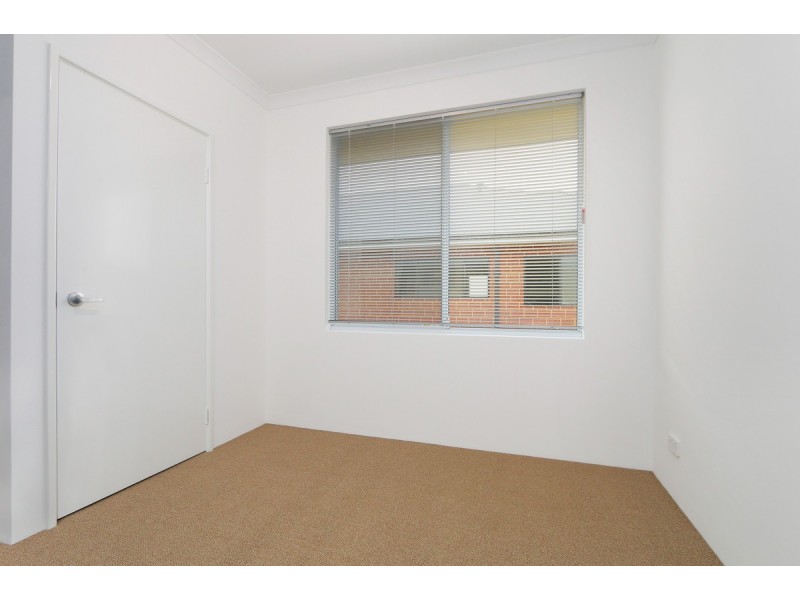 14 Enigma Road, Southern River WA 6110