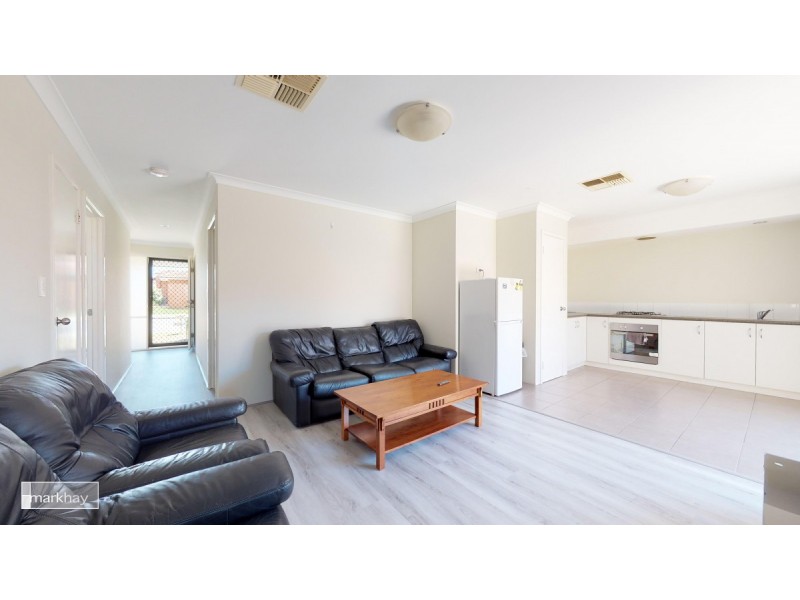 20 Kulin Pass, Canning Vale WA 6155