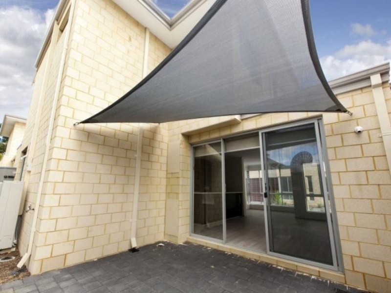 7/17 Lapage Street, Belmont WA 6104