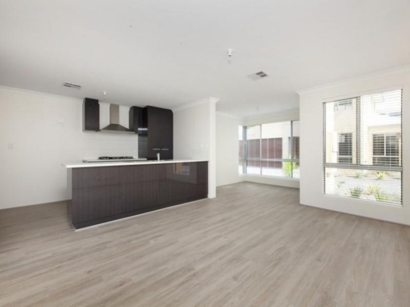 7/17 Lapage Street, Belmont WA 6104