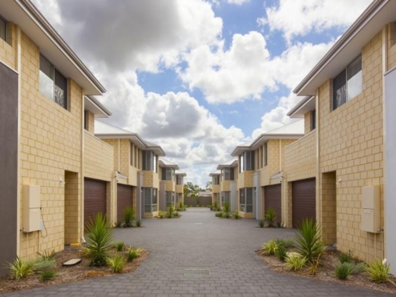 7/17 Lapage Street, Belmont WA 6104