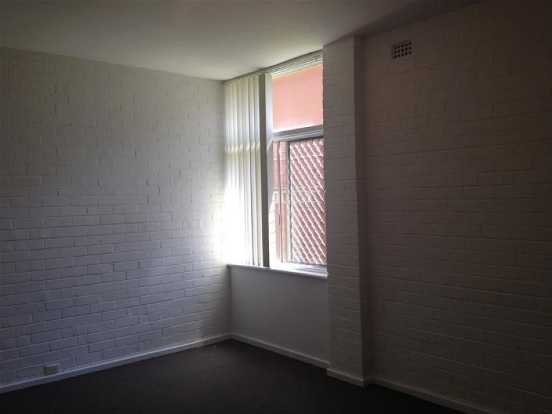 11/124 Terrace Road, Perth WA 6000