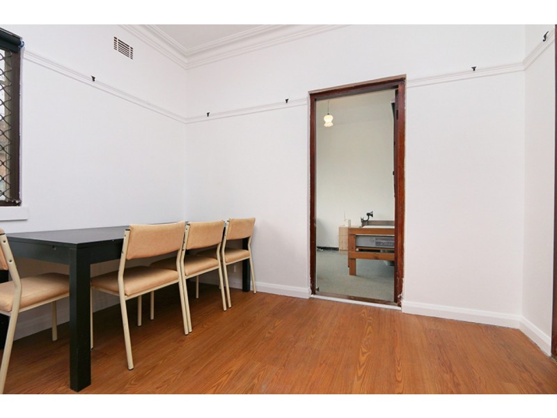 2/303 Guildford Road, Maylands WA 6051