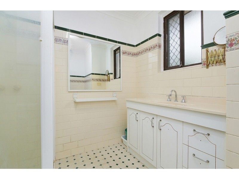 2/303 Guildford Road, Maylands WA 6051