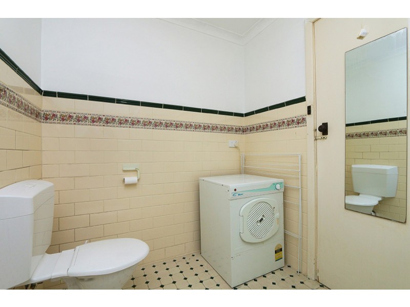 2/303 Guildford Road, Maylands WA 6051