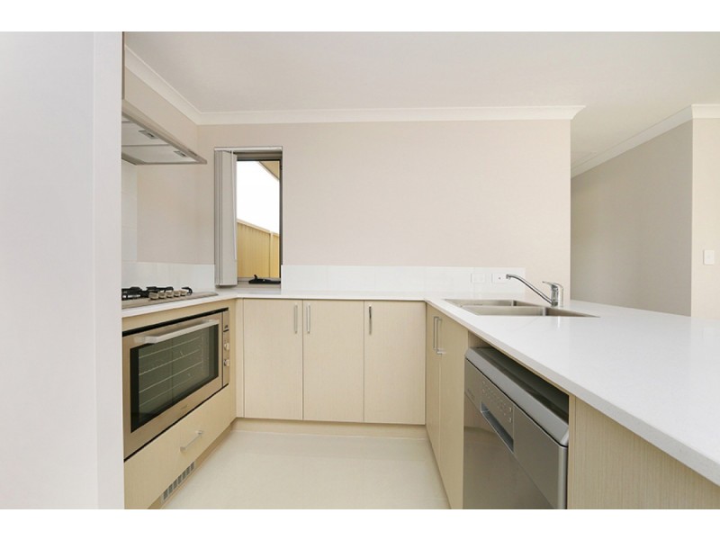 23 Bidiarra Bend, Southern River WA 6110