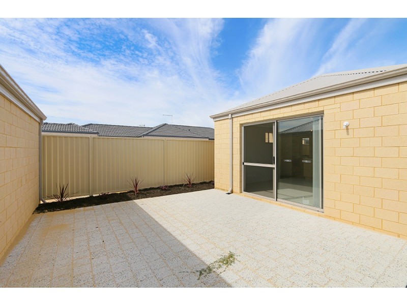 23 Bidiarra Bend, Southern River WA 6110