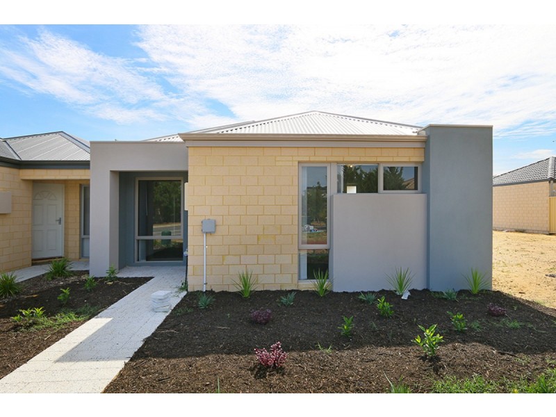 35 Bidiarra Bend, Southern River WA 6110