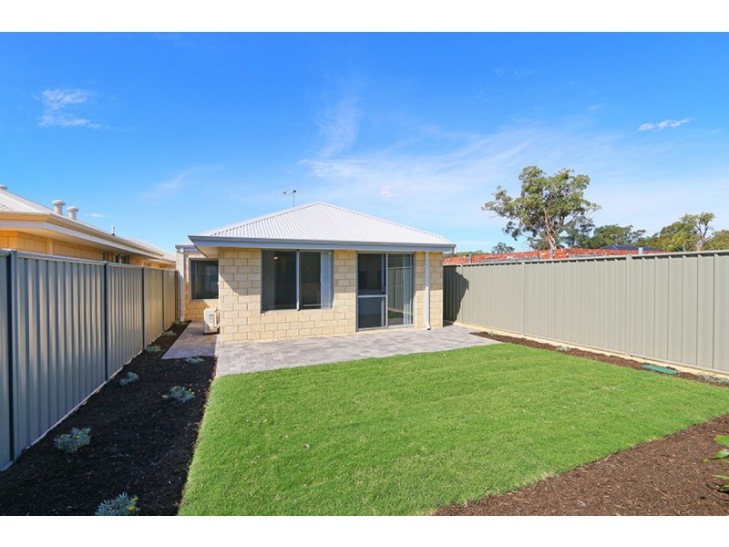 22 Sowood Street, Wellard WA 6170
